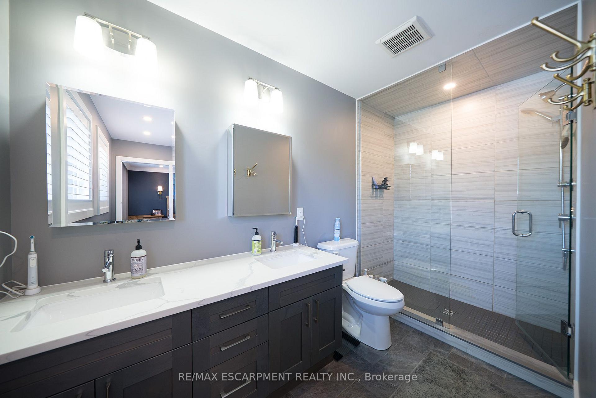 Photo 21 of 166 King Street, Brant, Burford — HOMEH