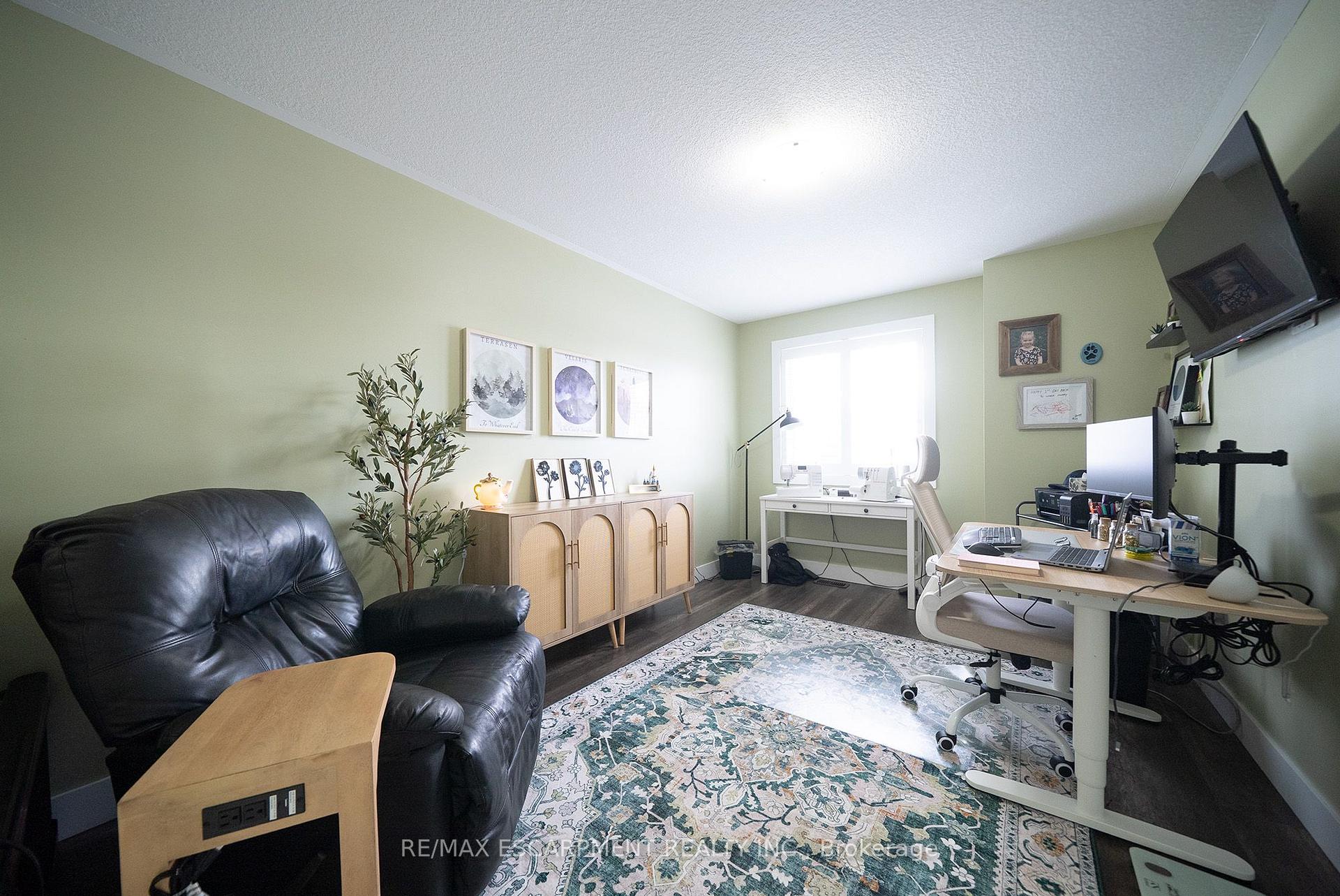 Photo 25 of 166 King Street, Brant, Burford — HOMEH