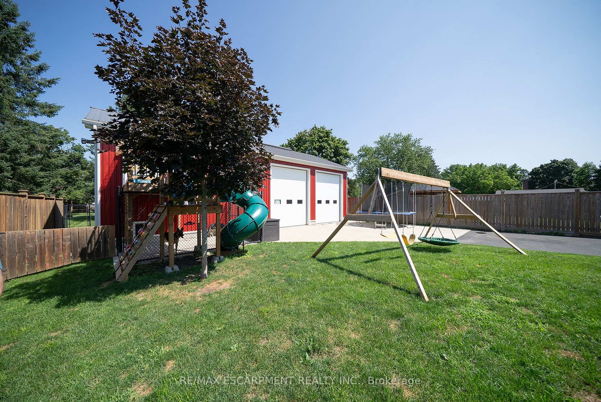 Photo 34 of 166 King Street, Brant, Burford — HOMEH