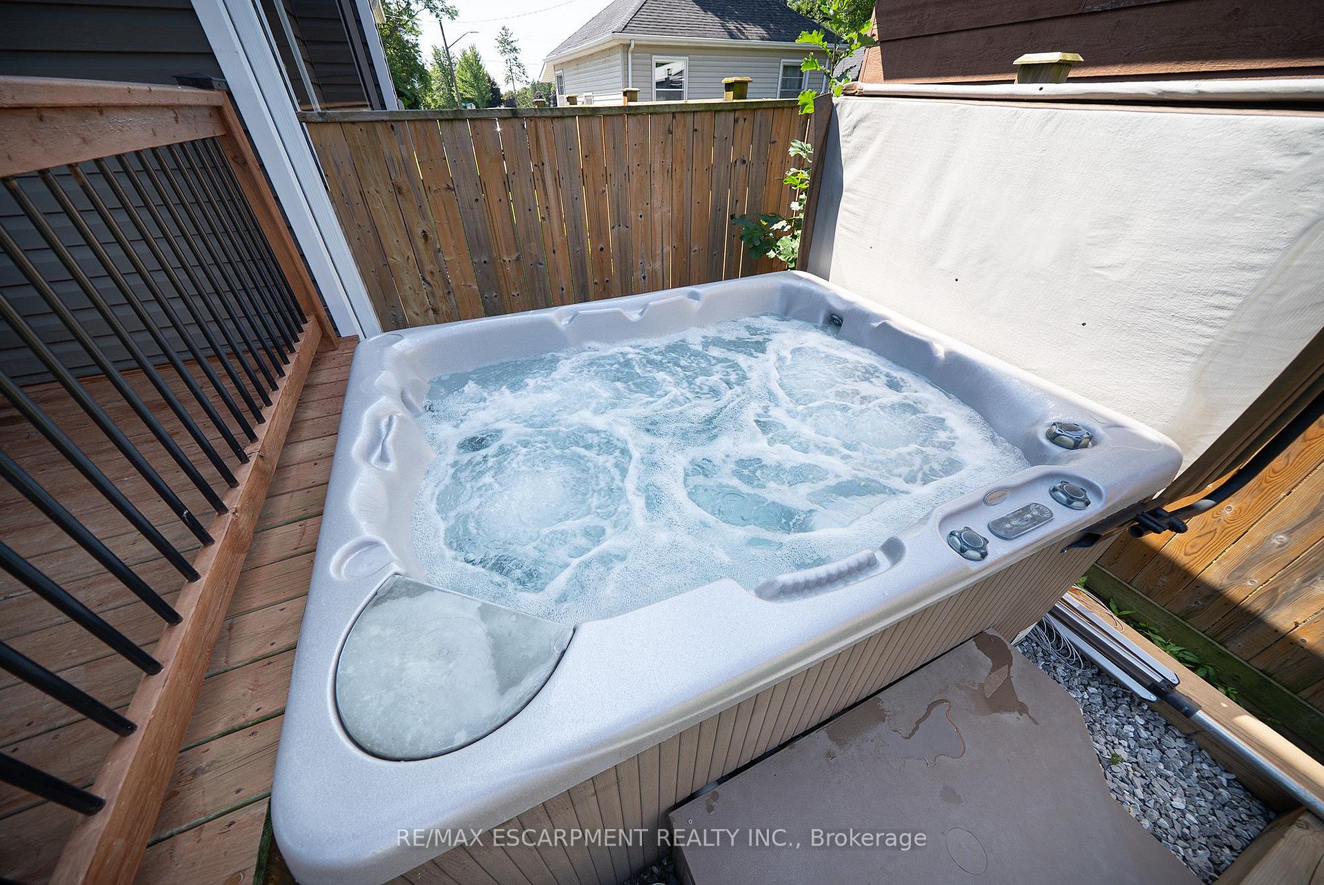 Photo 35 of 166 King Street, Brant, Burford — HOMEH