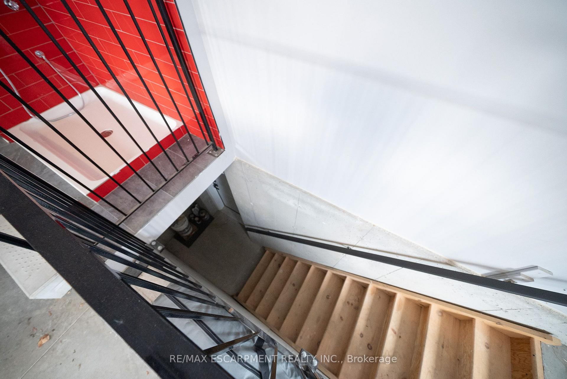 Photo 39 of 166 King Street, Brant, Burford — HOMEH