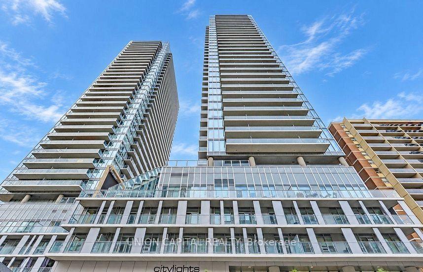 Photo 8 of Unit 2209, 195 Redpath Avenue, Toronto, Mount Pleasant West — HOMEH