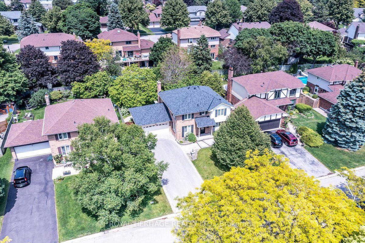 Photo 4 of 15 Cadby Road, Ajax, South West — HOMEH