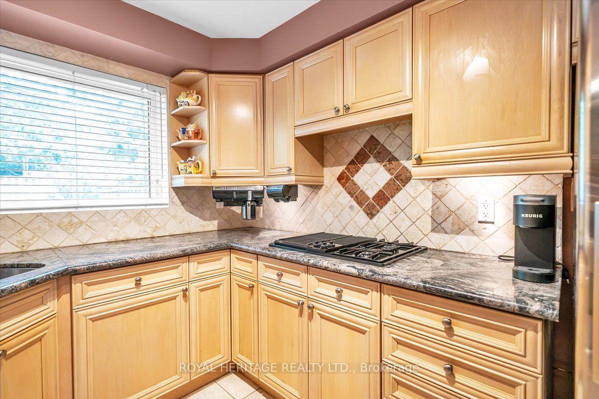Photo 13 of 15 Cadby Road, Ajax, South West — HOMEH