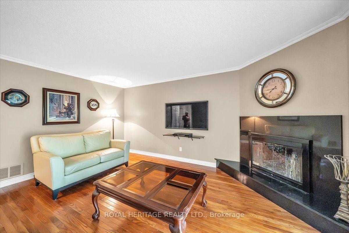 Photo 18 of 15 Cadby Road, Ajax, South West — HOMEH