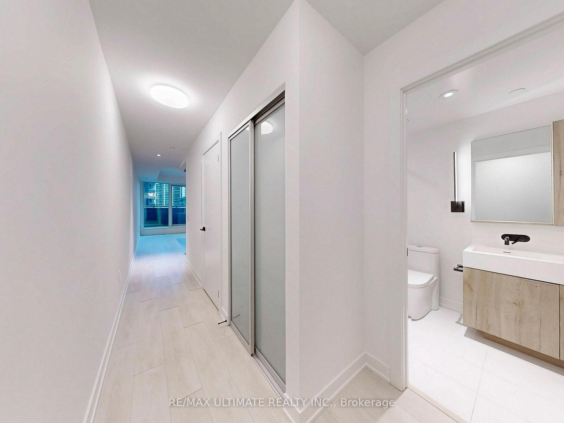 Photo 25 of Unit 207, 117 Broadway Avenue, Toronto, Mount Pleasant West — HOMEH