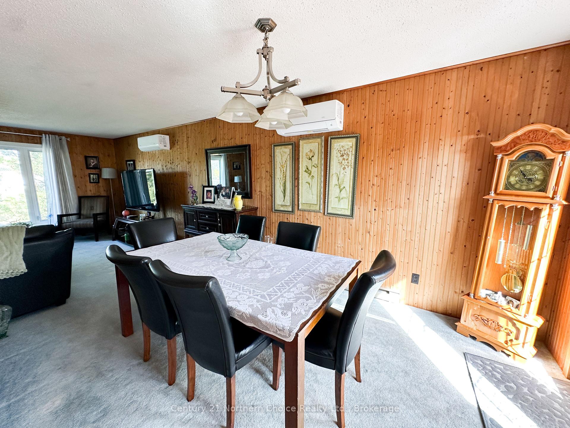 Photo 10 of 98 Detta Road, Red Lake — HOMEH