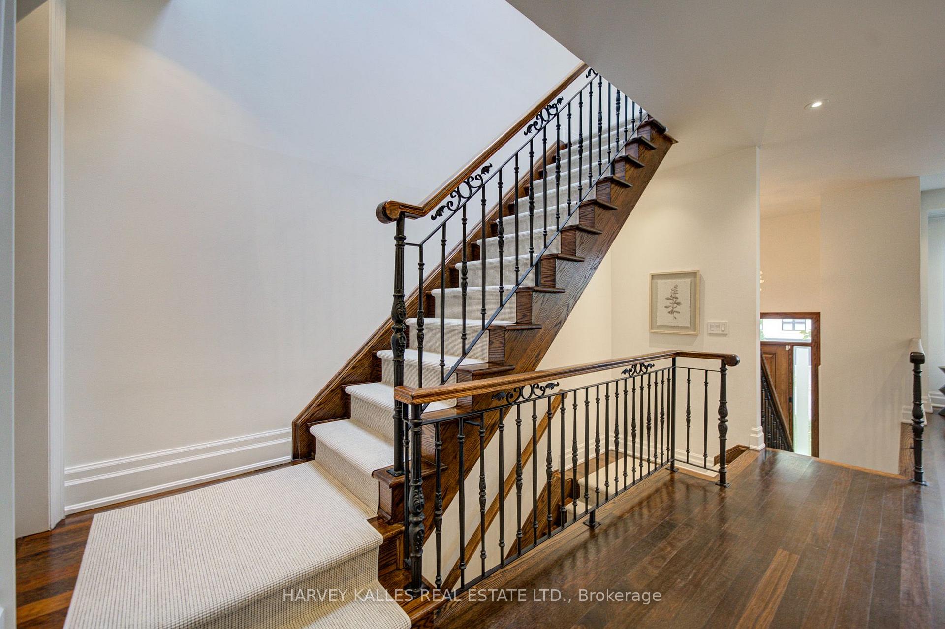 Photo 21 of 328 Douglas Avenue, Toronto, Bedford Park-Nortown — HOMEH