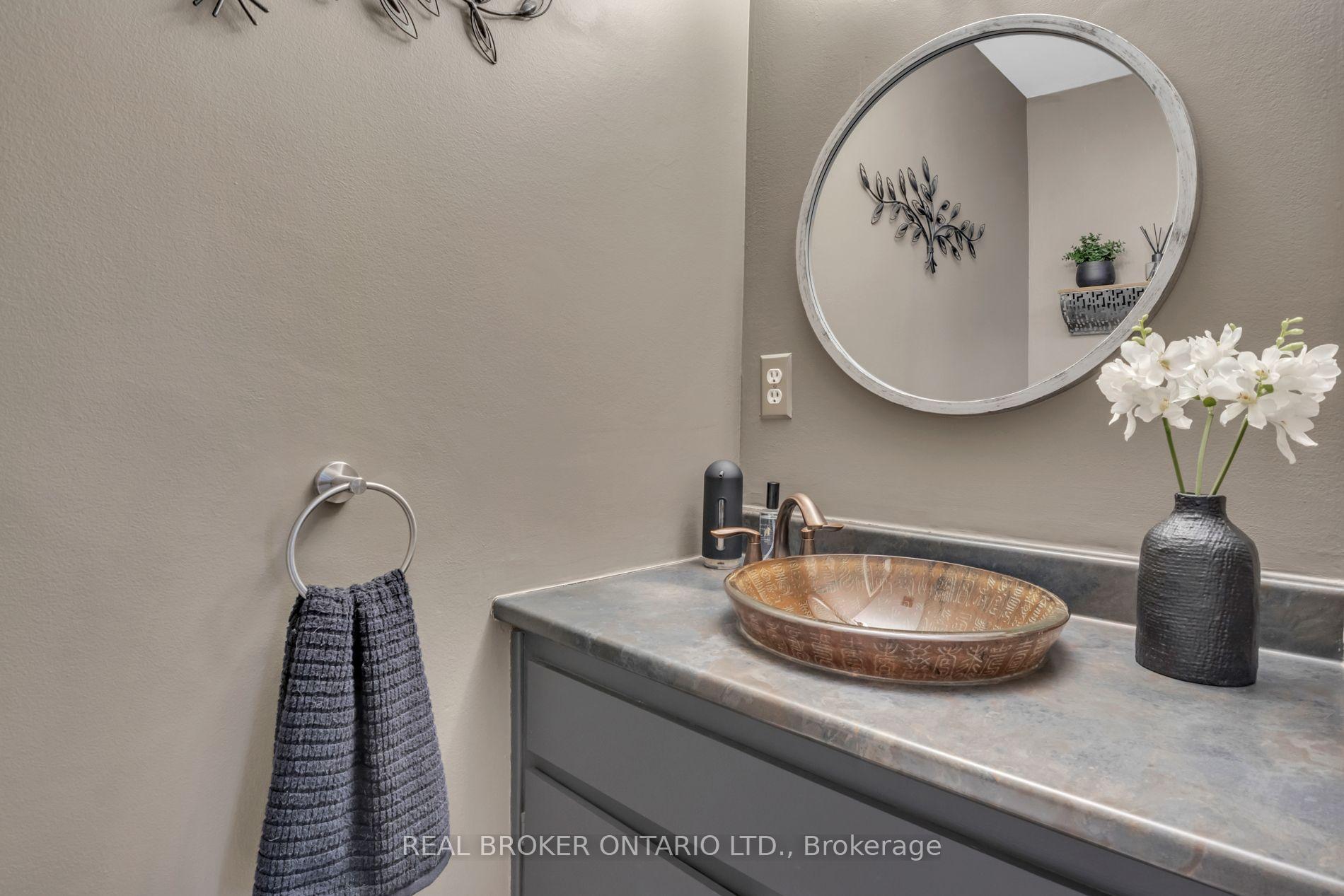 Photo 8 of Unit 15, 415 Morgan Avenue, Kitchener, Centreville Chicopee — HOMEH
