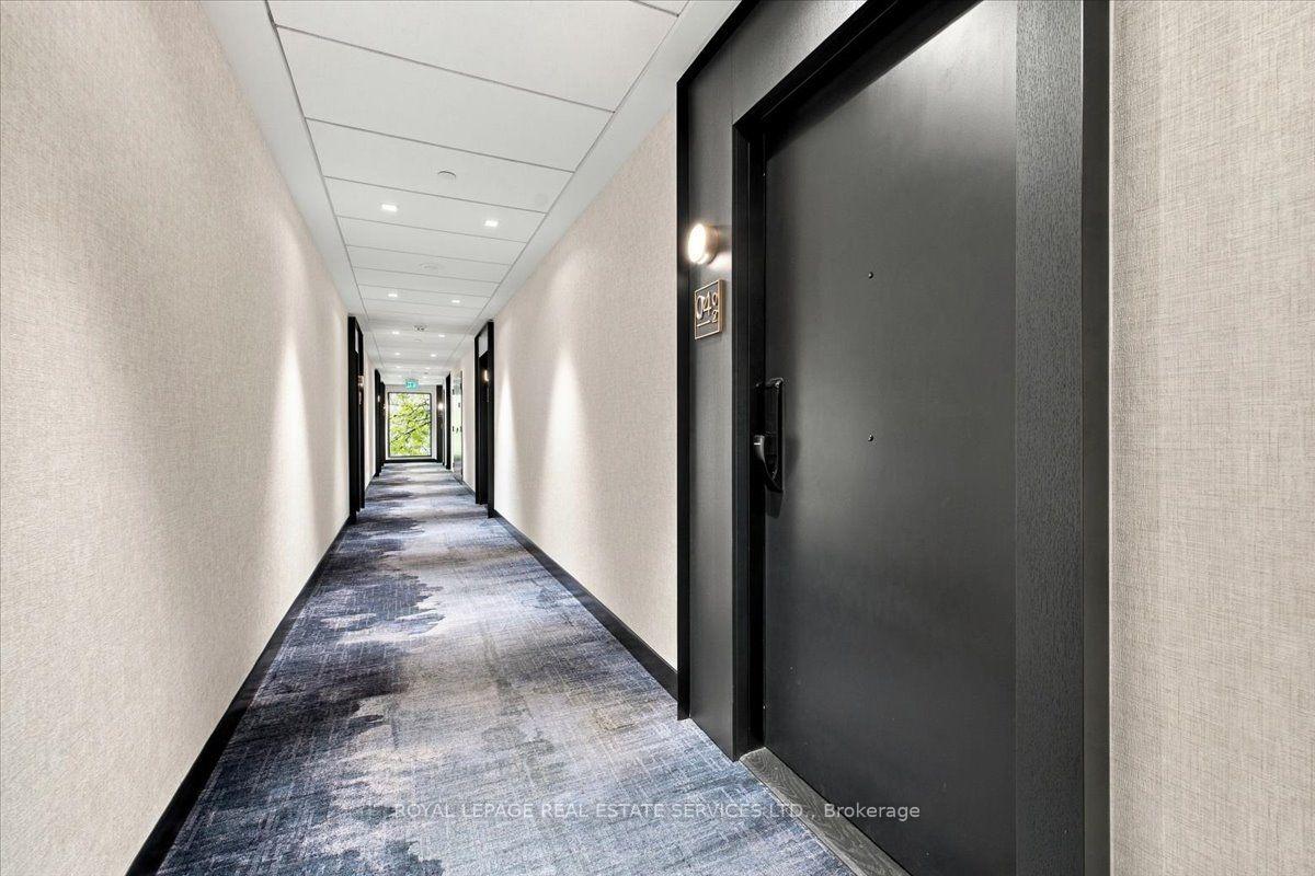 Photo 10 of Unit 402, 3220 William Coltson Avenue, Oakville, Joshua Meadows — HOMEH