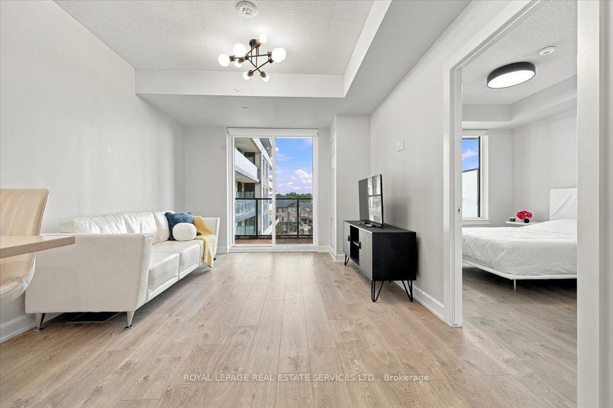 Photo 15 of Unit 402, 3220 William Coltson Avenue, Oakville, Joshua Meadows — HOMEH