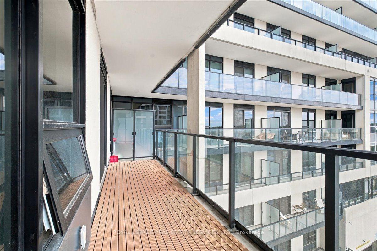 Photo 22 of Unit 402, 3220 William Coltson Avenue, Oakville, Joshua Meadows — HOMEH
