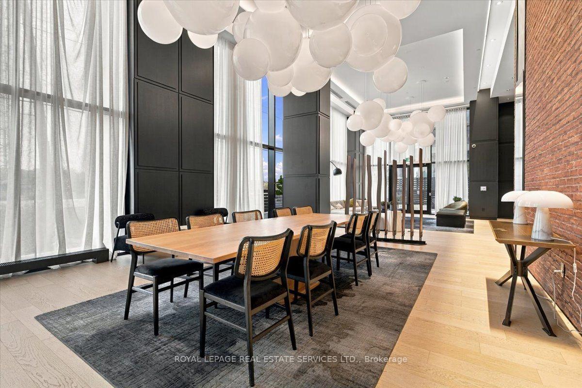 Photo 38 of Unit 402, 3220 William Coltson Avenue, Oakville, Joshua Meadows — HOMEH