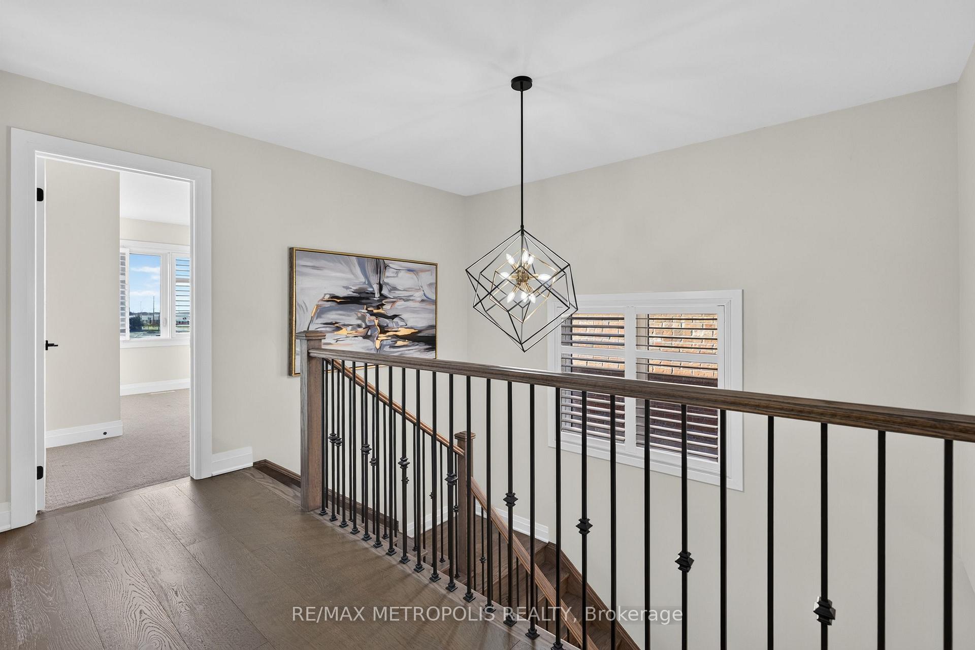 Photo 10 of 32 Lockyer Drive, Whitby, Rural Whitby — HOMEH