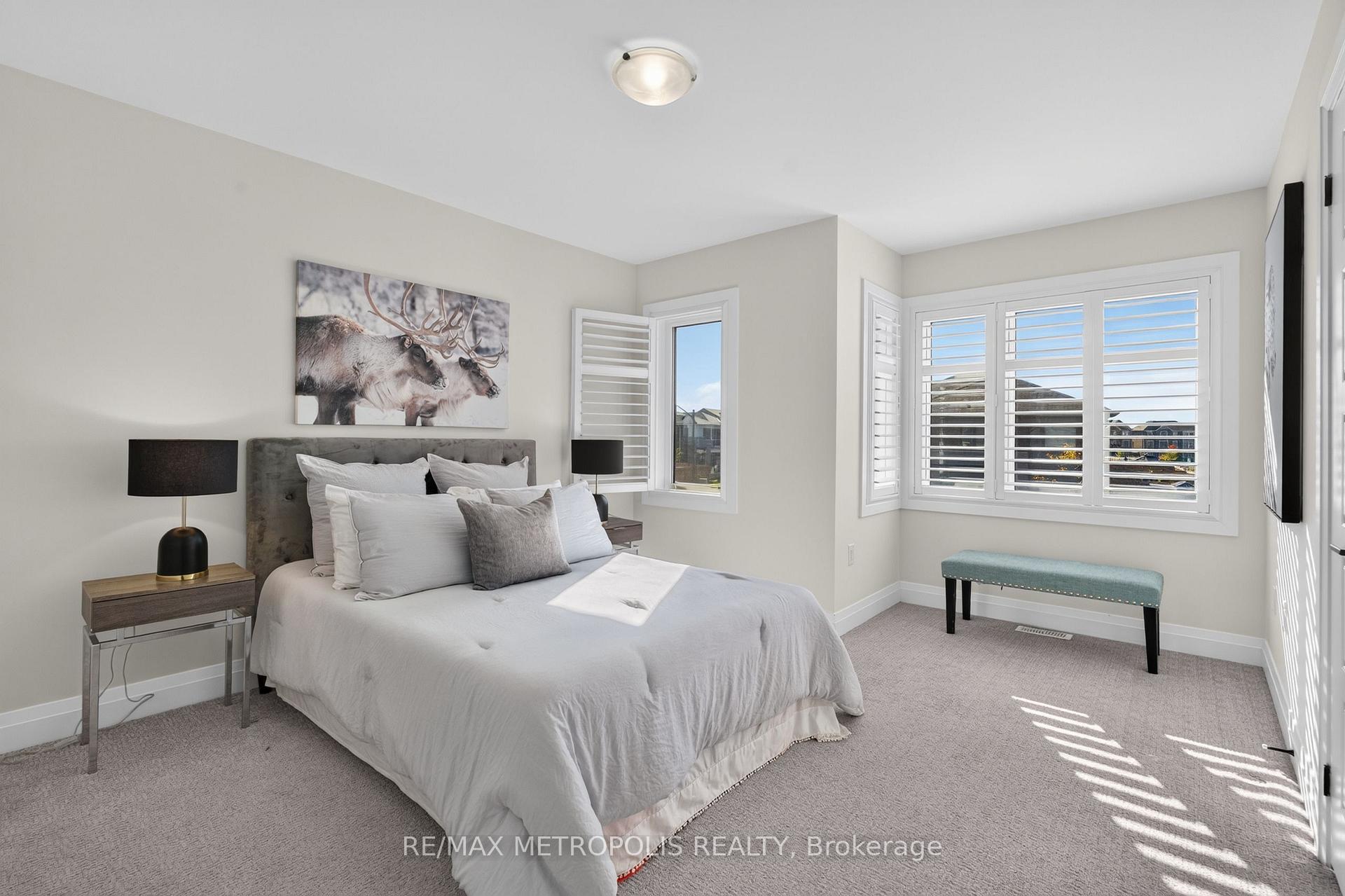 Photo 16 of 32 Lockyer Drive, Whitby, Rural Whitby — HOMEH