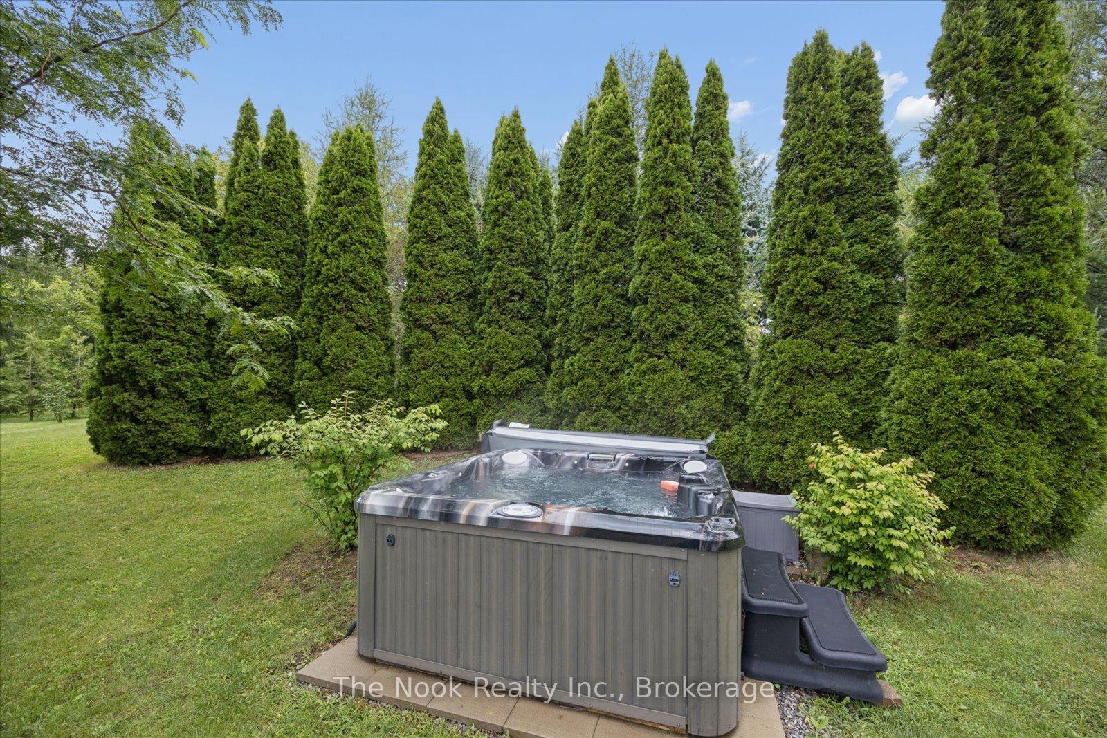 Photo 36 of 30 Potters Lane, Clarington, Rural Clarington — HOMEH