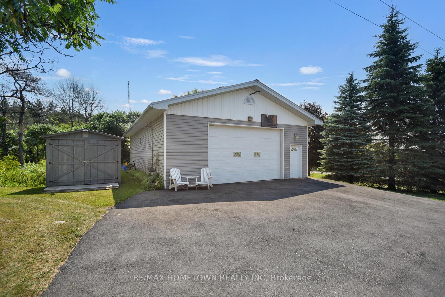 Photo 47 of 201 Empire Hanna Road E, Edwardsburgh/Cardinal, Edwardsburgh/Cardinal Twp — HOMEH