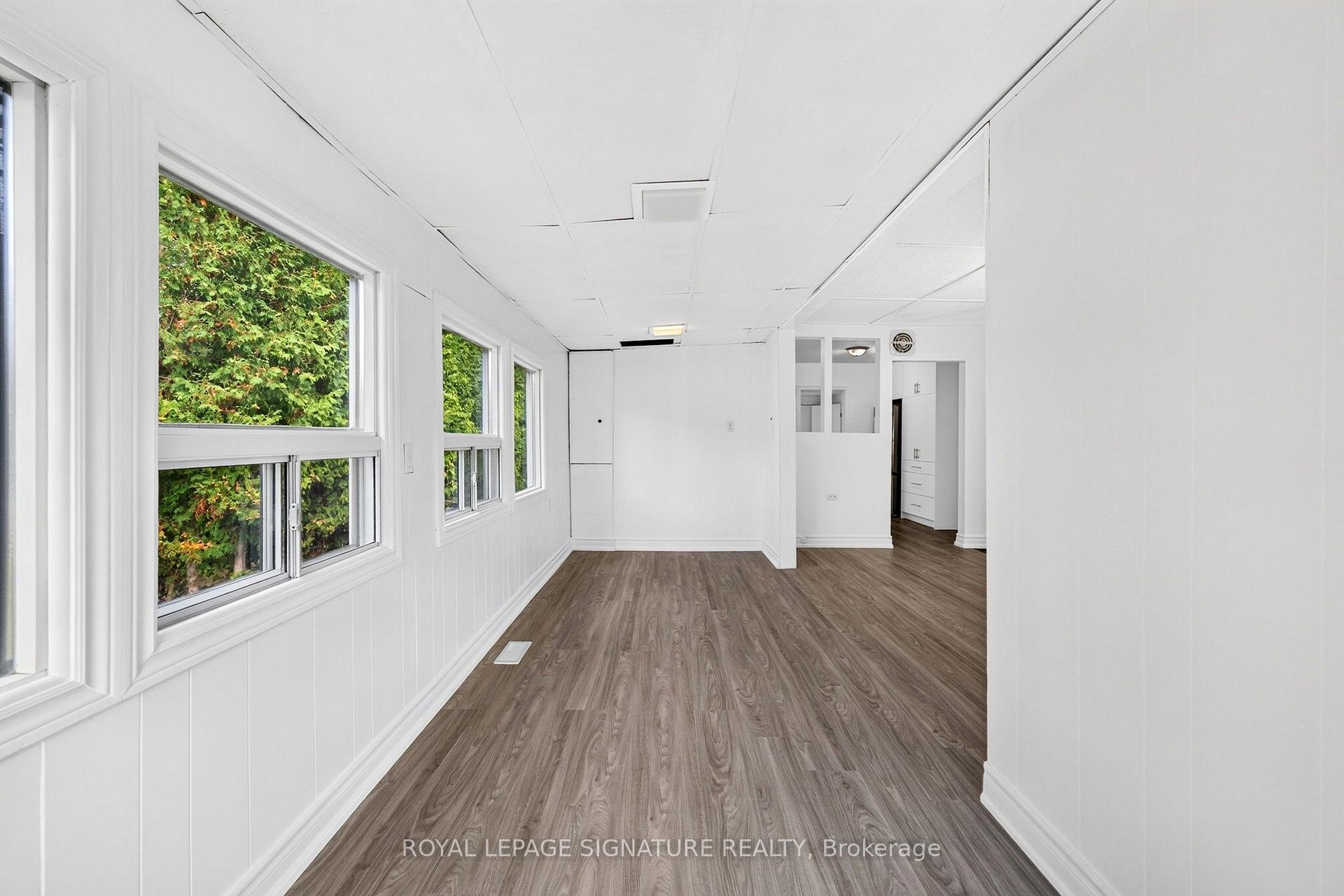 Photo 14 of 54 Farley Circle, Georgina, Historic Lakeshore Communities — HOMEH