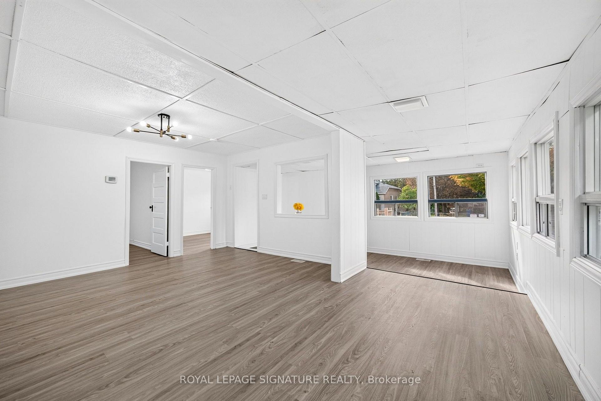 Photo 15 of 54 Farley Circle, Georgina, Historic Lakeshore Communities — HOMEH