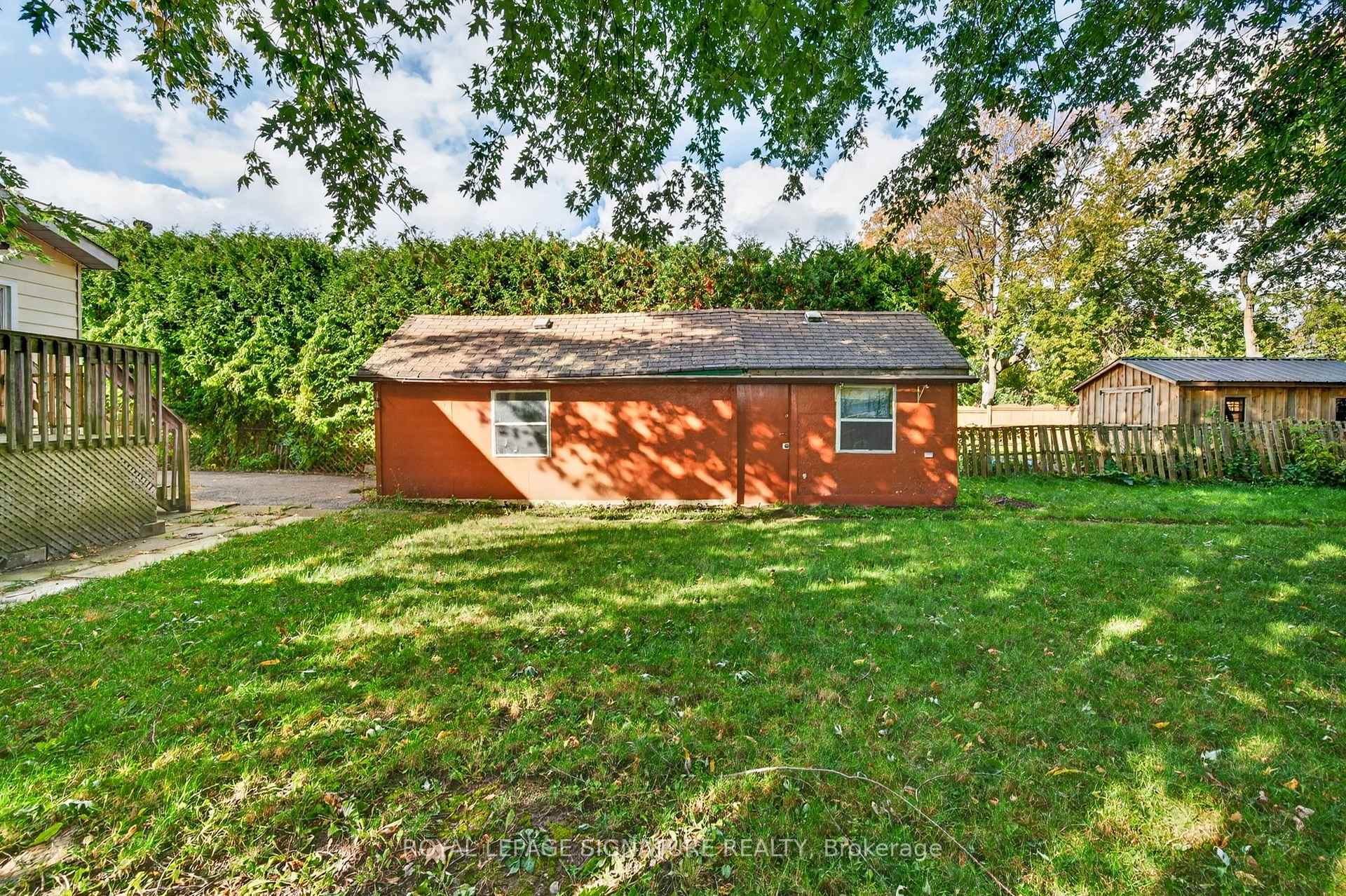 Photo 40 of 54 Farley Circle, Georgina, Historic Lakeshore Communities — HOMEH