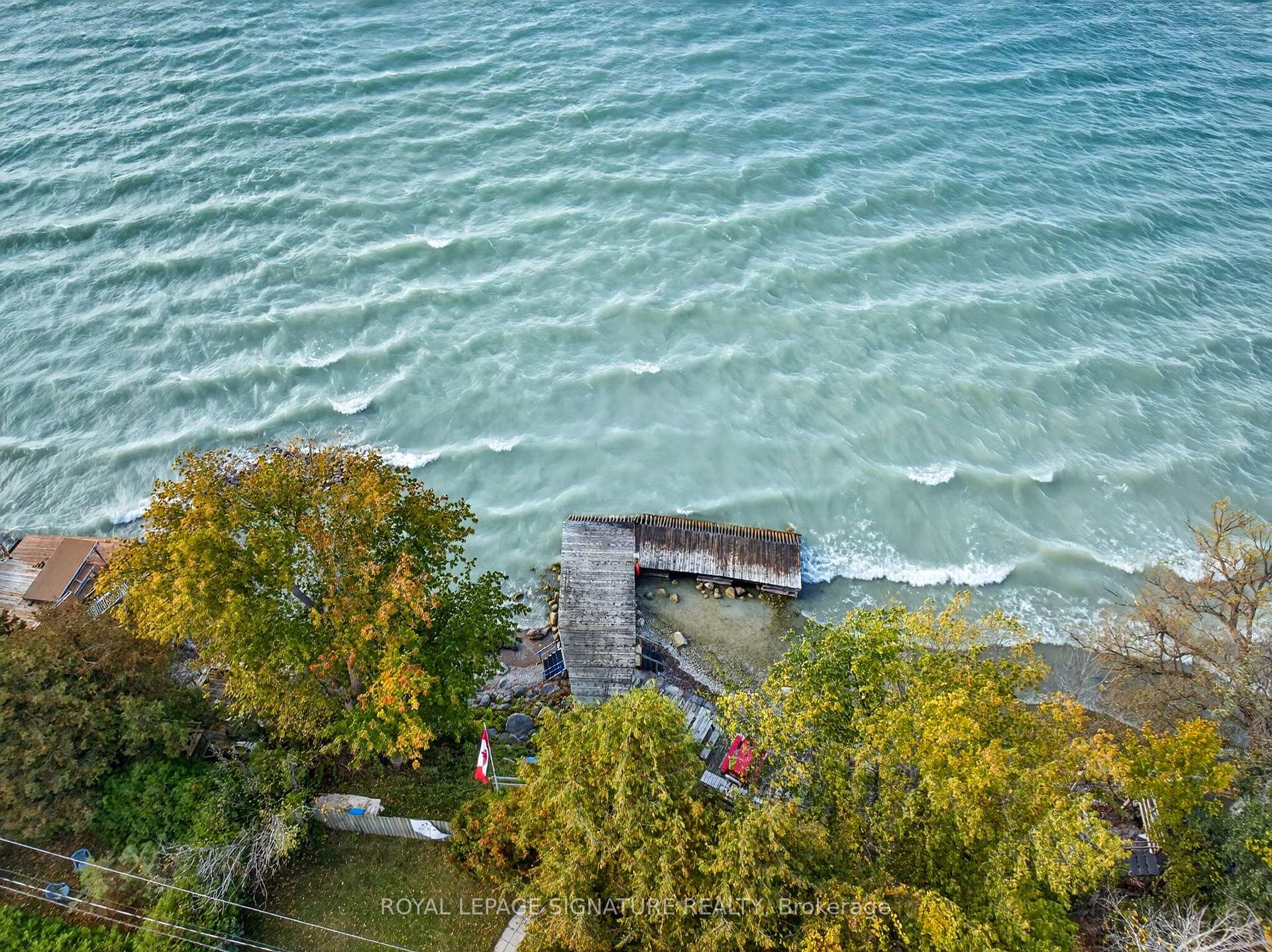 Photo 48 of 54 Farley Circle, Georgina, Historic Lakeshore Communities — HOMEH