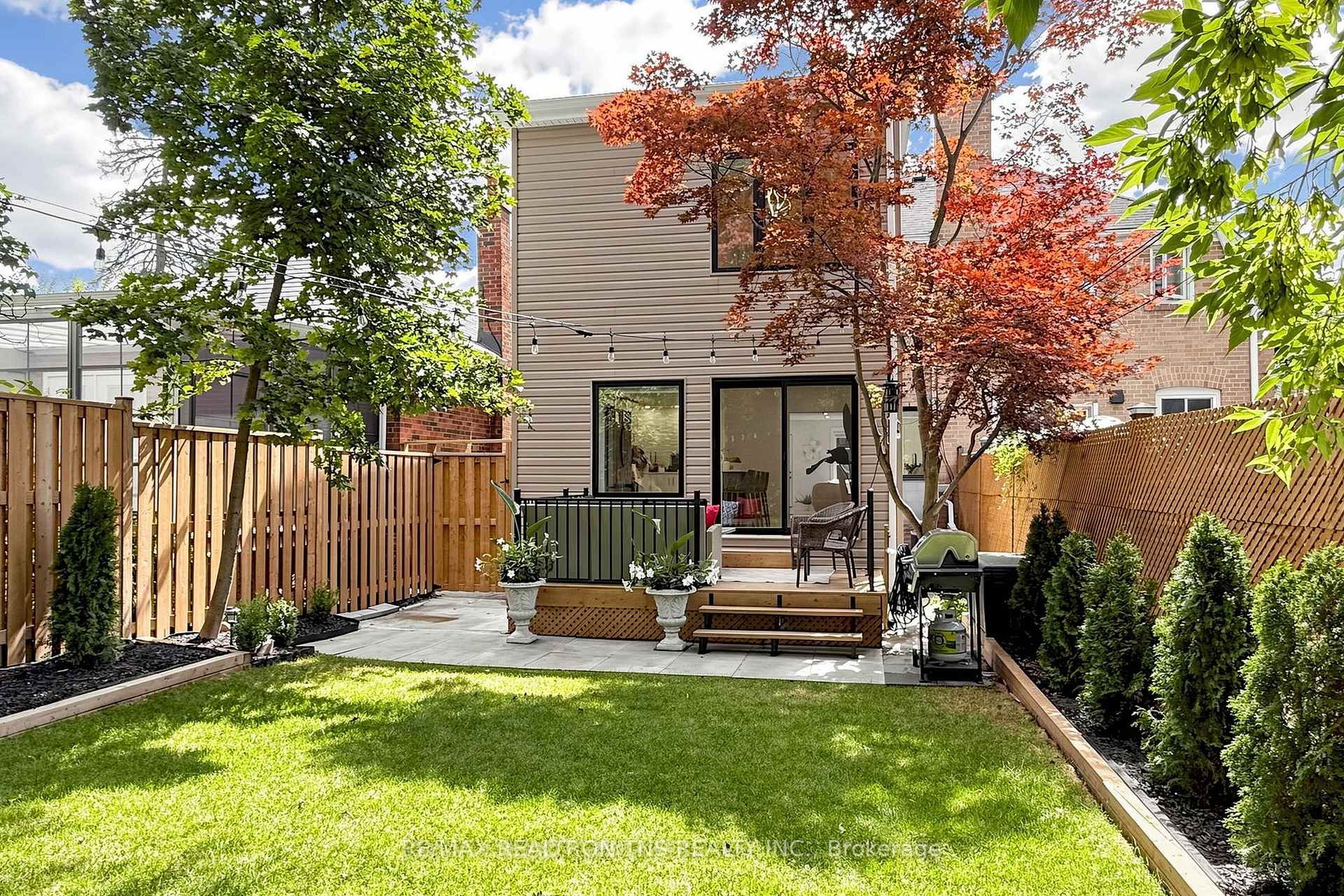 Photo 43 of 136 Glenvale Boulevard, Toronto, Leaside — HOMEH
