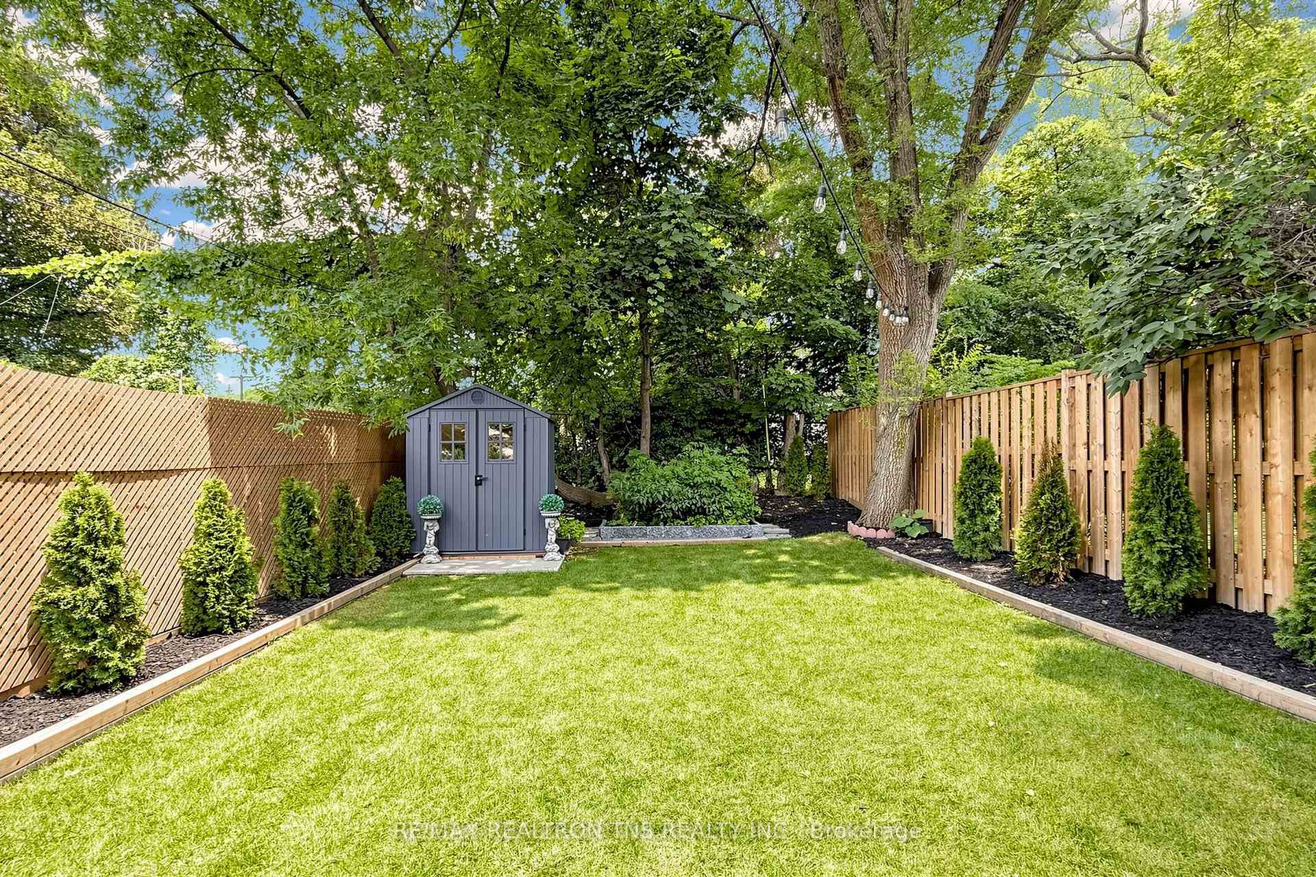 Photo 47 of 136 Glenvale Boulevard, Toronto, Leaside — HOMEH