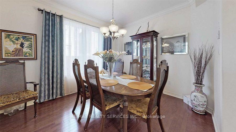 Photo 9 of 3 Bellcrest Road, Brampton, Credit Valley — HOMEH