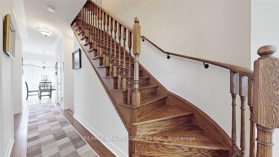 Photo 16 of 3 Bellcrest Road, Brampton, Credit Valley — HOMEH