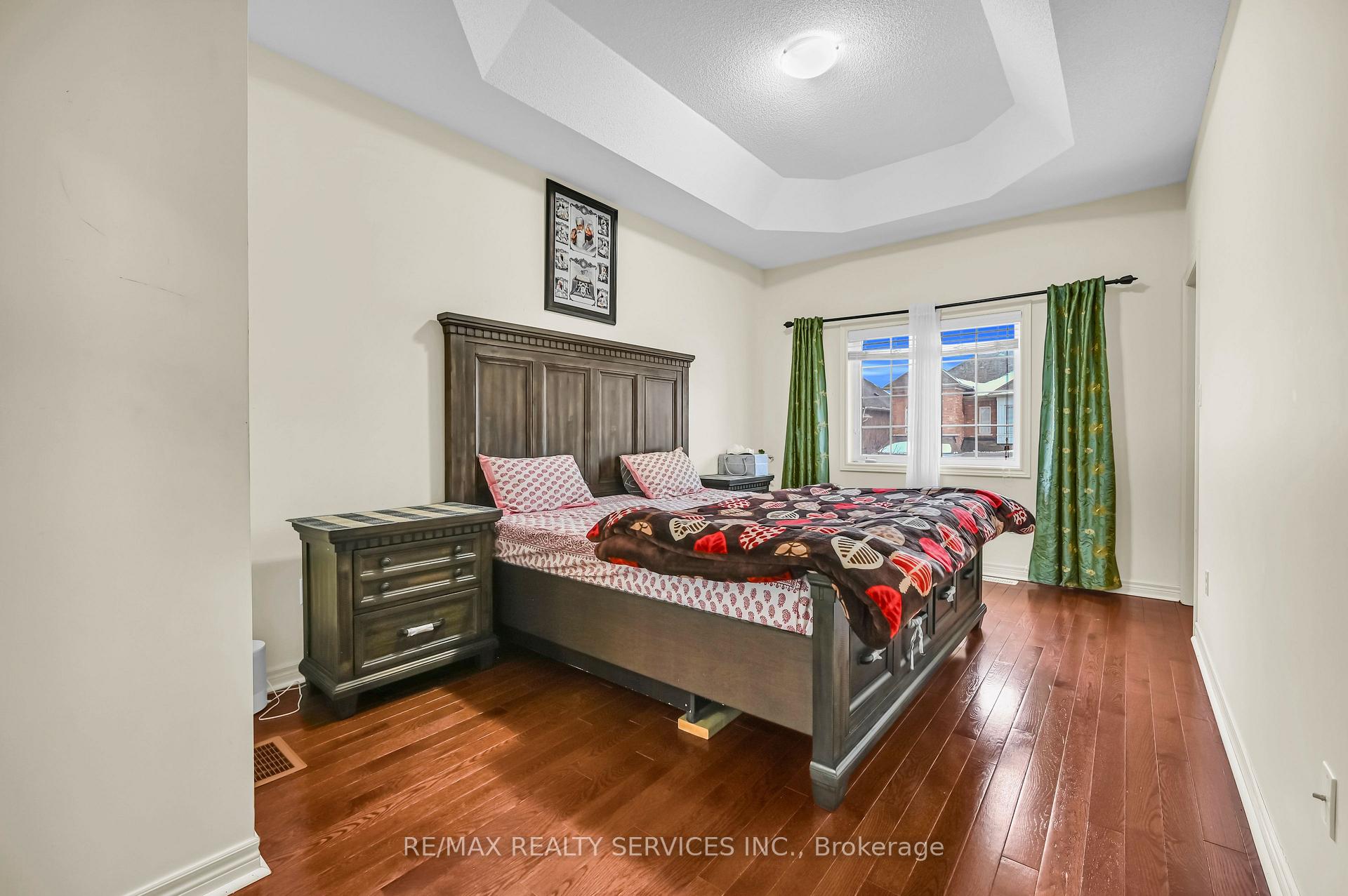 Photo 17 of 3 Bellcrest Road, Brampton, Credit Valley — HOMEH