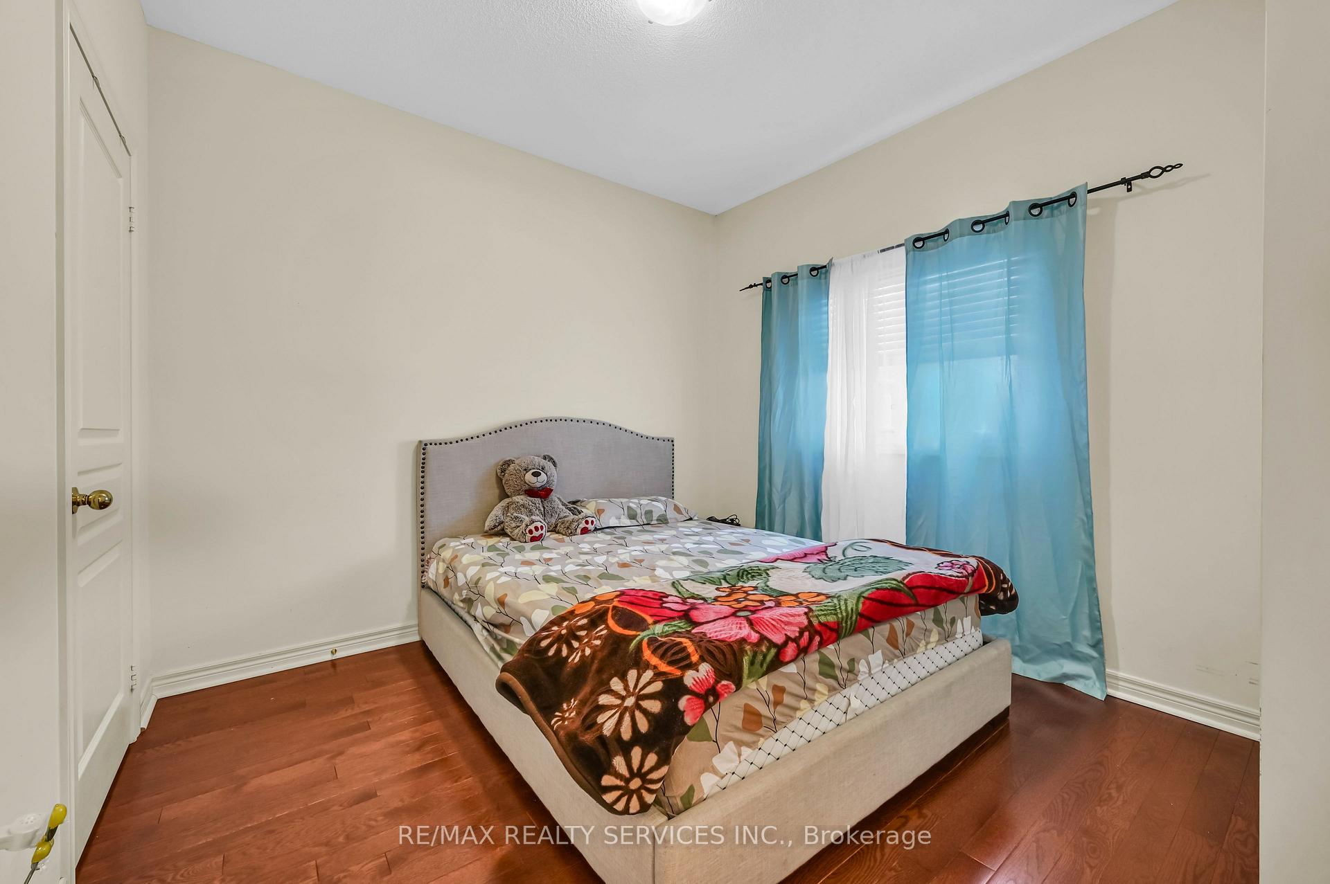 Photo 22 of 3 Bellcrest Road, Brampton, Credit Valley — HOMEH