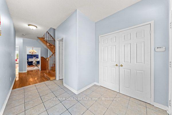 Photo 7 of 14 Beckenham Road, Brampton, Bram East — HOMEH