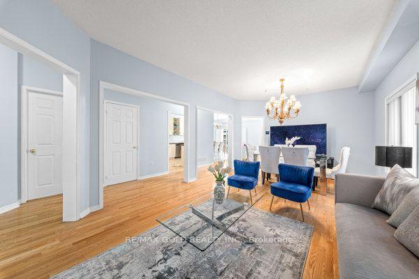 Photo 11 of 14 Beckenham Road, Brampton, Bram East — HOMEH