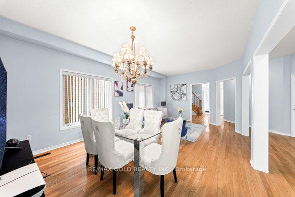 Photo 13 of 14 Beckenham Road, Brampton, Bram East — HOMEH
