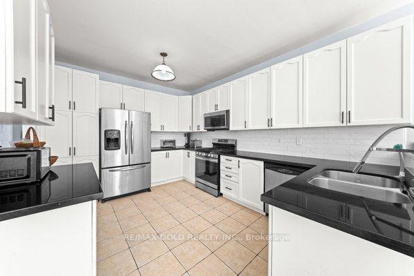 Photo 14 of 14 Beckenham Road, Brampton, Bram East — HOMEH