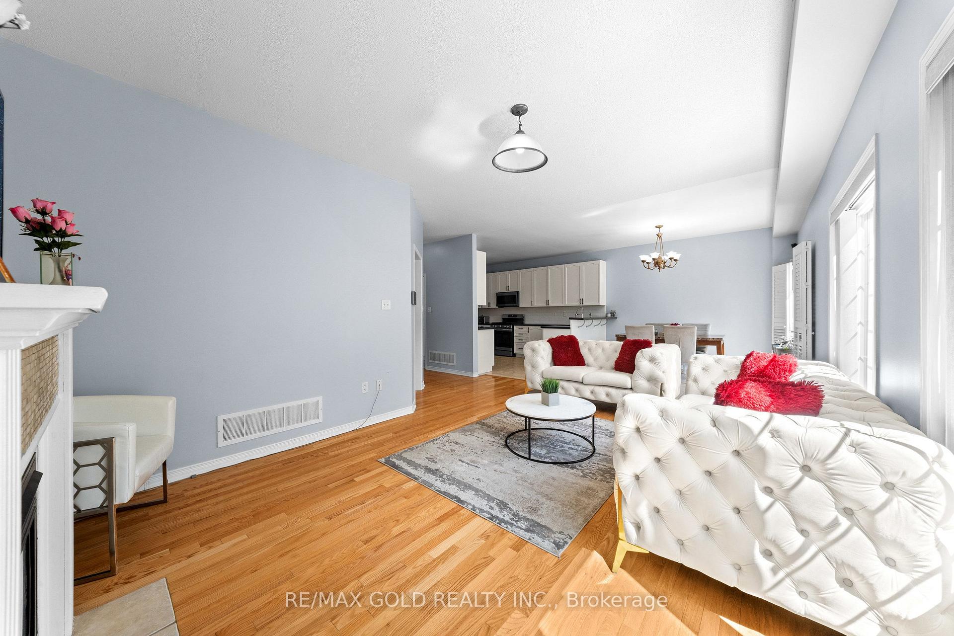 Photo 21 of 14 Beckenham Road, Brampton, Bram East — HOMEH