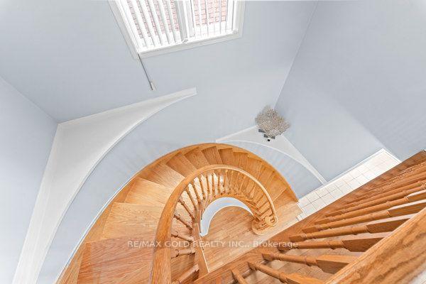 Photo 26 of 14 Beckenham Road, Brampton, Bram East — HOMEH