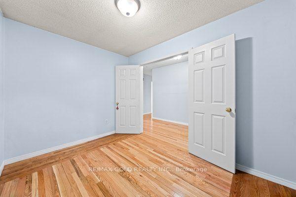 Photo 41 of 14 Beckenham Road, Brampton, Bram East — HOMEH