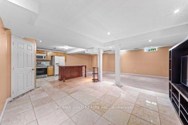 Photo 44 of 14 Beckenham Road, Brampton, Bram East — HOMEH