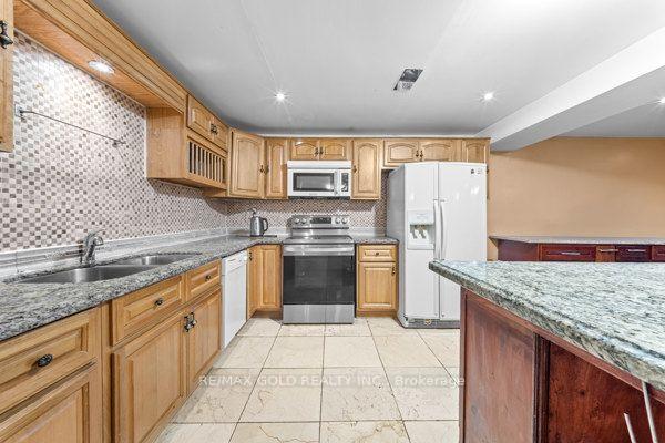Photo 45 of 14 Beckenham Road, Brampton, Bram East — HOMEH