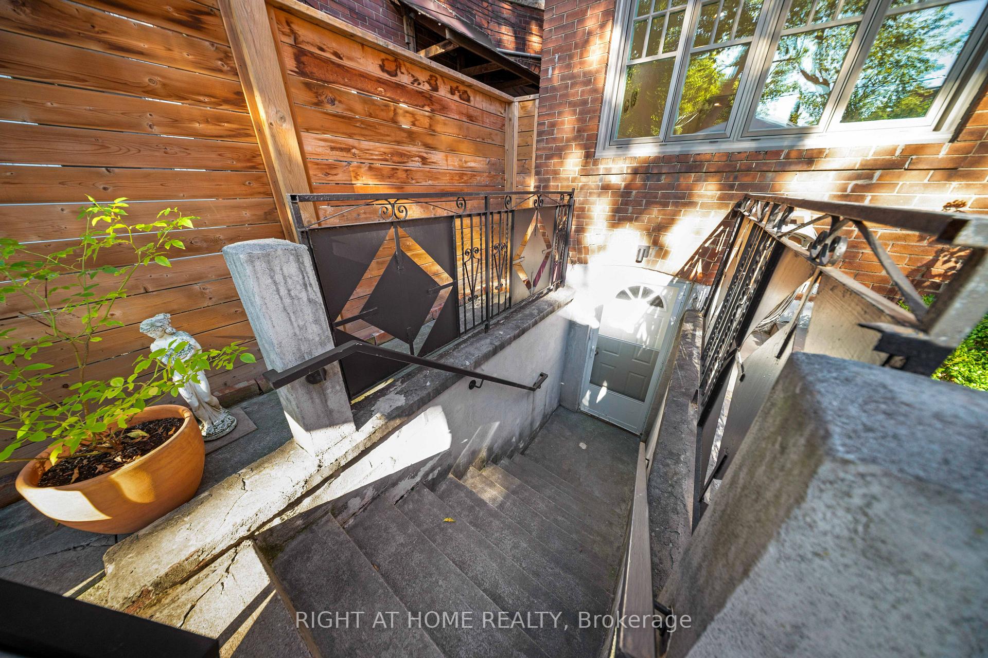 Photo 26 of 1642 Dufferin Street, Toronto, Corso Italia-Davenport — HOMEH