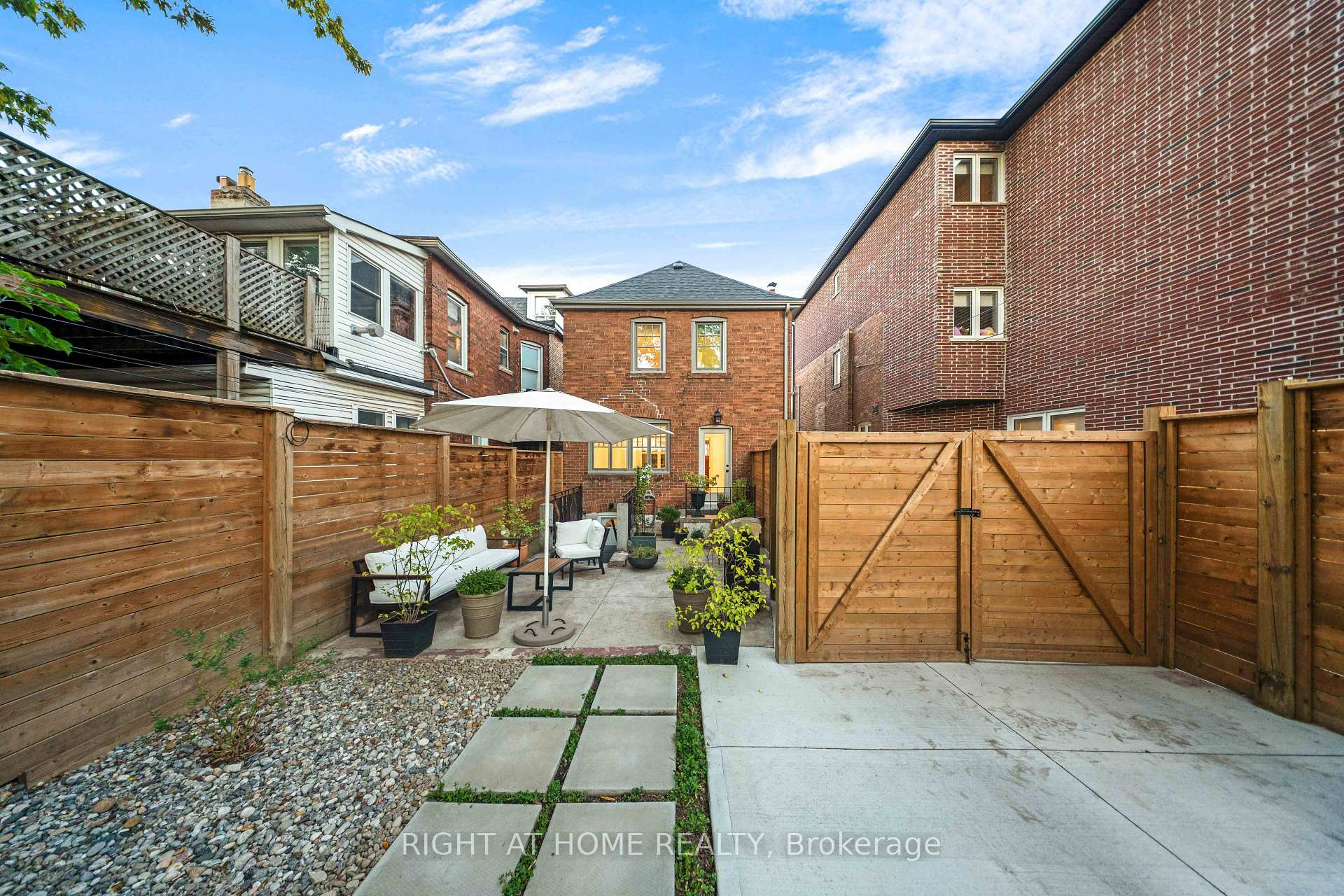 Photo 30 of 1642 Dufferin Street, Toronto, Corso Italia-Davenport — HOMEH