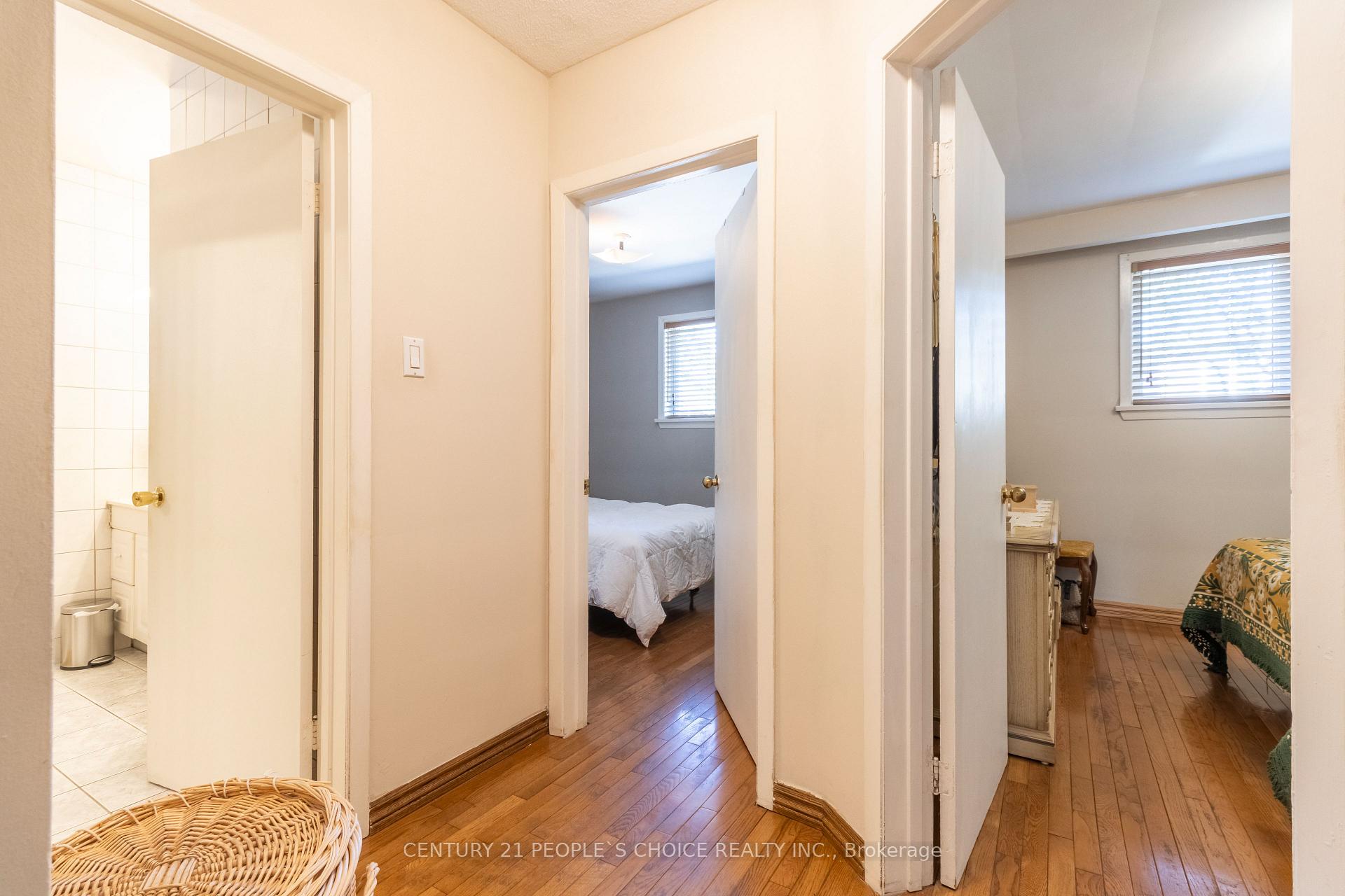 Photo 24 of 228 Jeffcoat Drive, Etobicoke, West Humber-Clairville — HOMEH