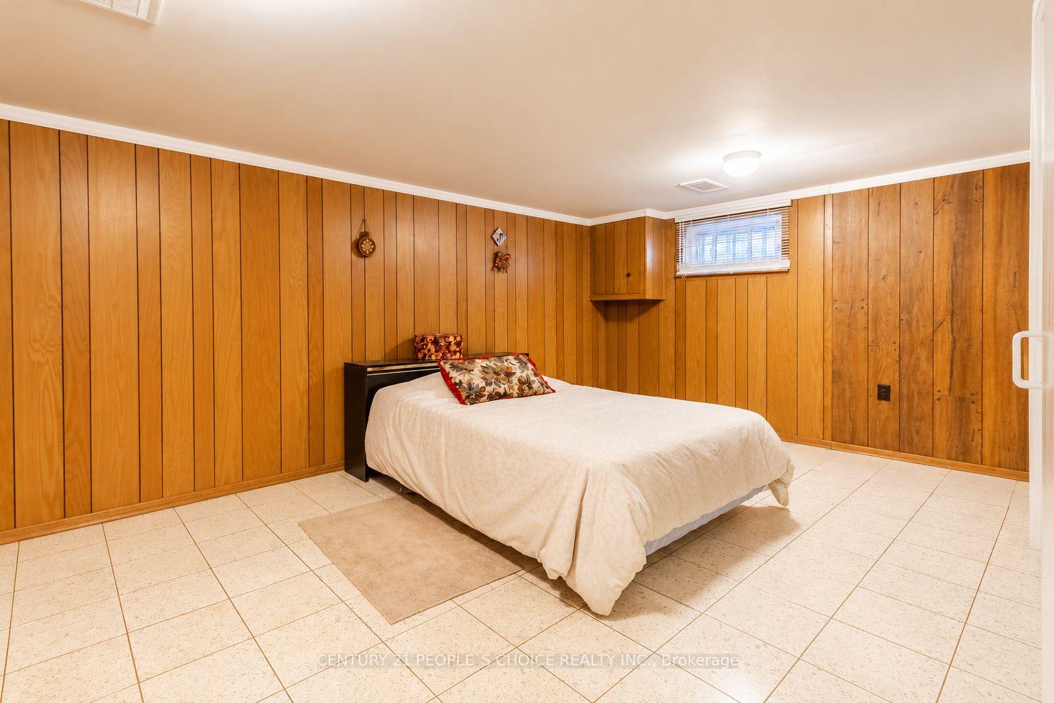 Photo 29 of 228 Jeffcoat Drive, Etobicoke, West Humber-Clairville — HOMEH