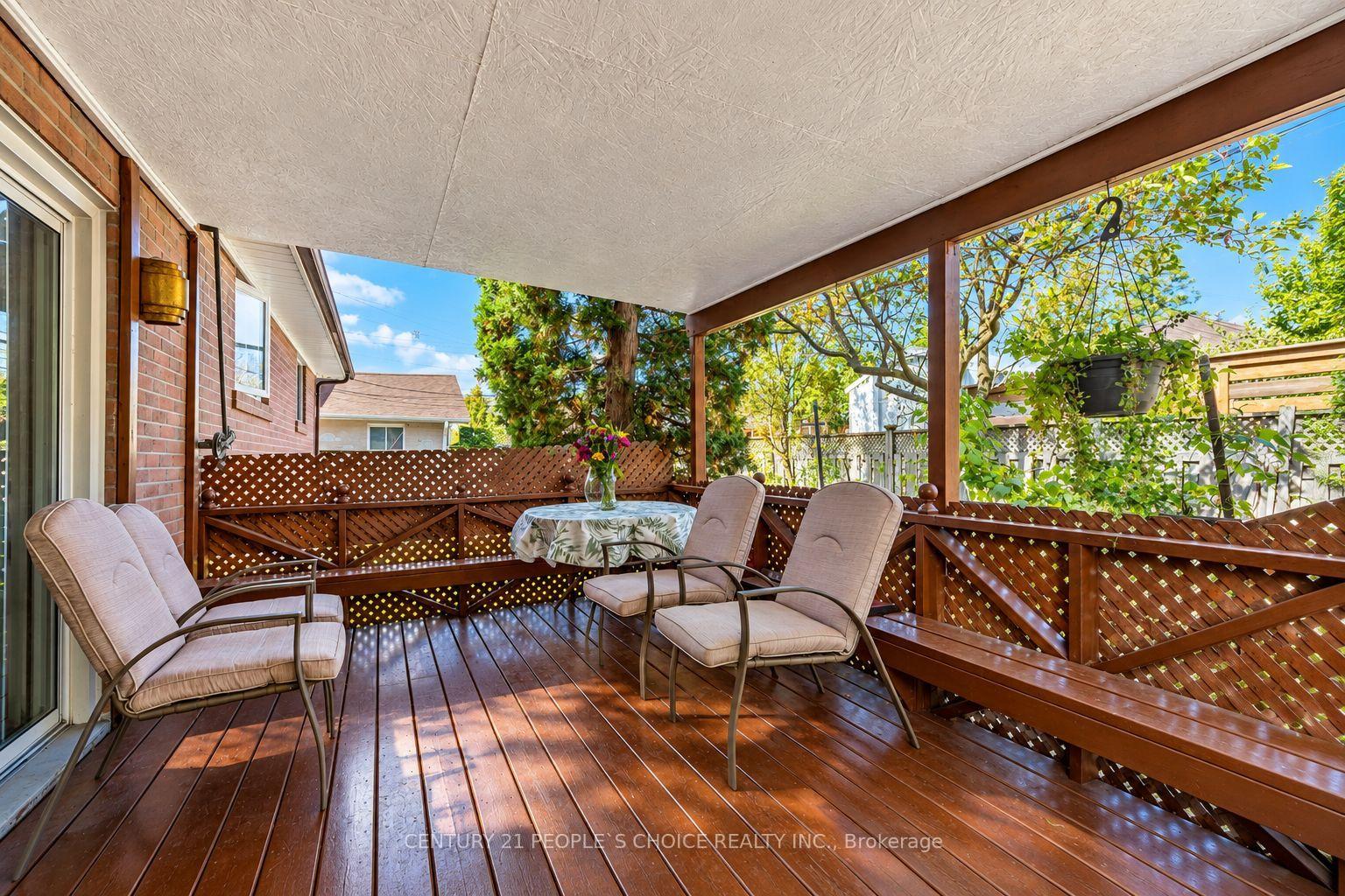Photo 34 of 228 Jeffcoat Drive, Etobicoke, West Humber-Clairville — HOMEH