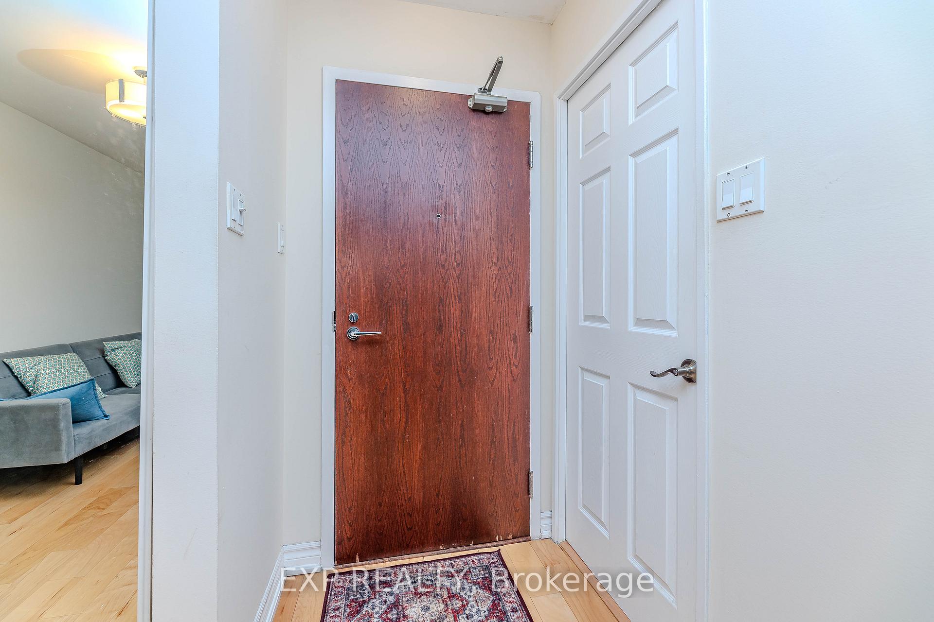 Photo 15 of Unit 1515, 1055 Bay Street, Toronto, Bay Street Corridor — HOMEH