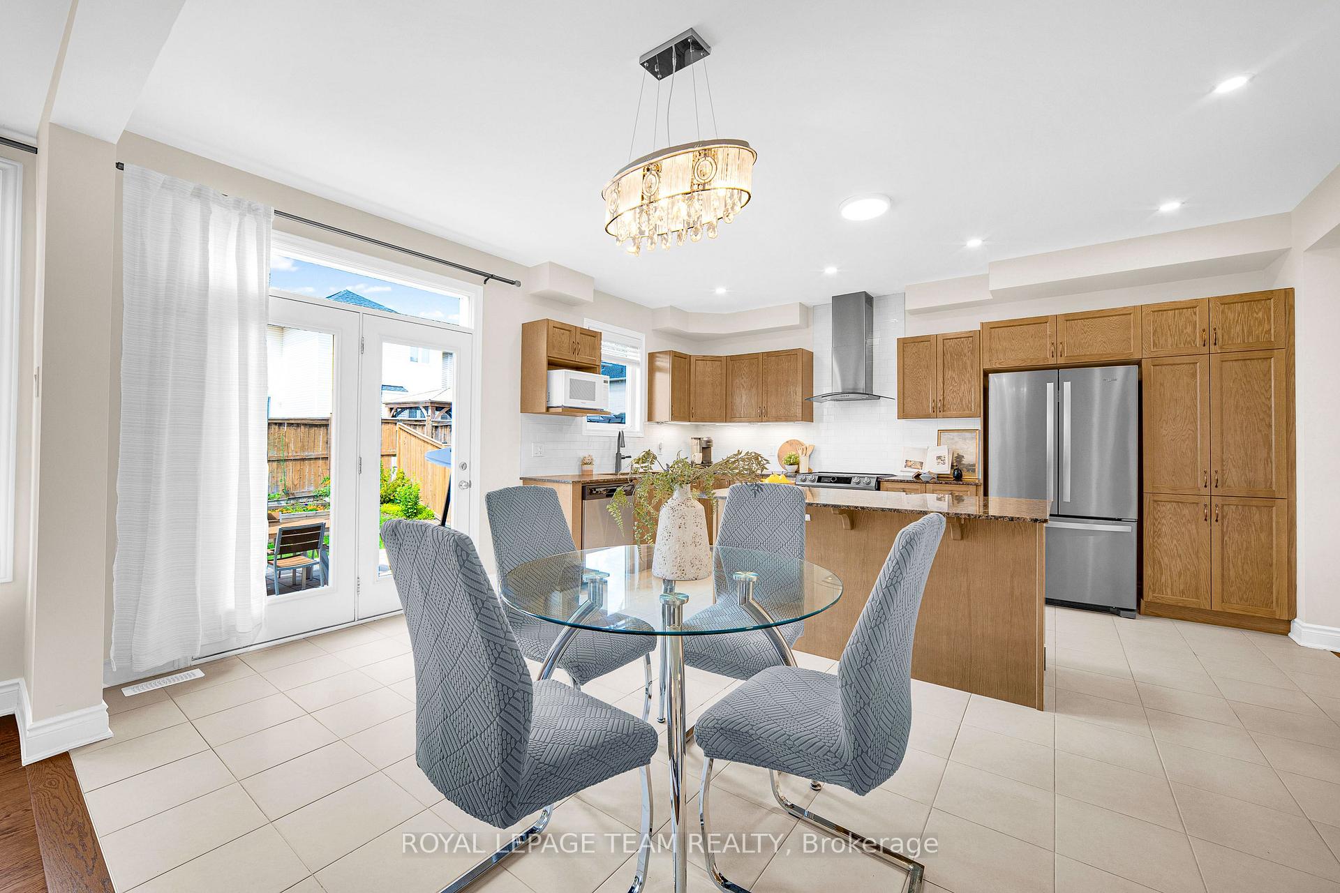 Photo 16 of 607 Parade Drive, Ottawa, Stittsville (South) — HOMEH