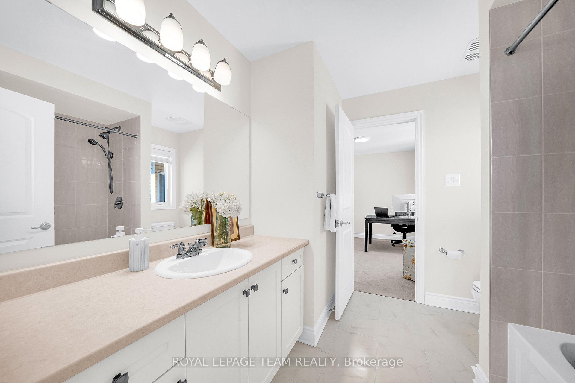 Photo 34 of 607 Parade Drive, Ottawa, Stittsville (South) — HOMEH