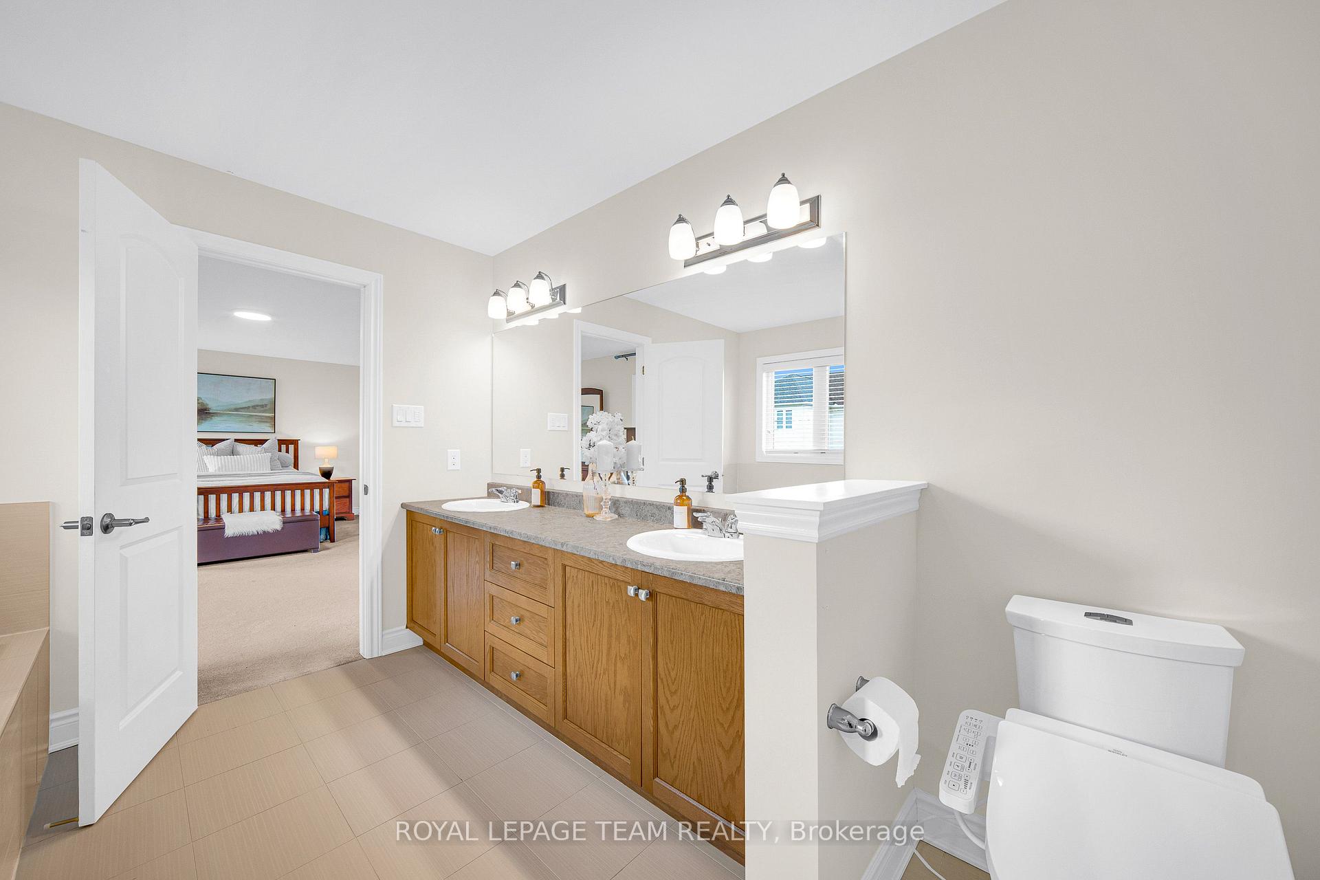 Photo 36 of 607 Parade Drive, Ottawa, Stittsville (South) — HOMEH