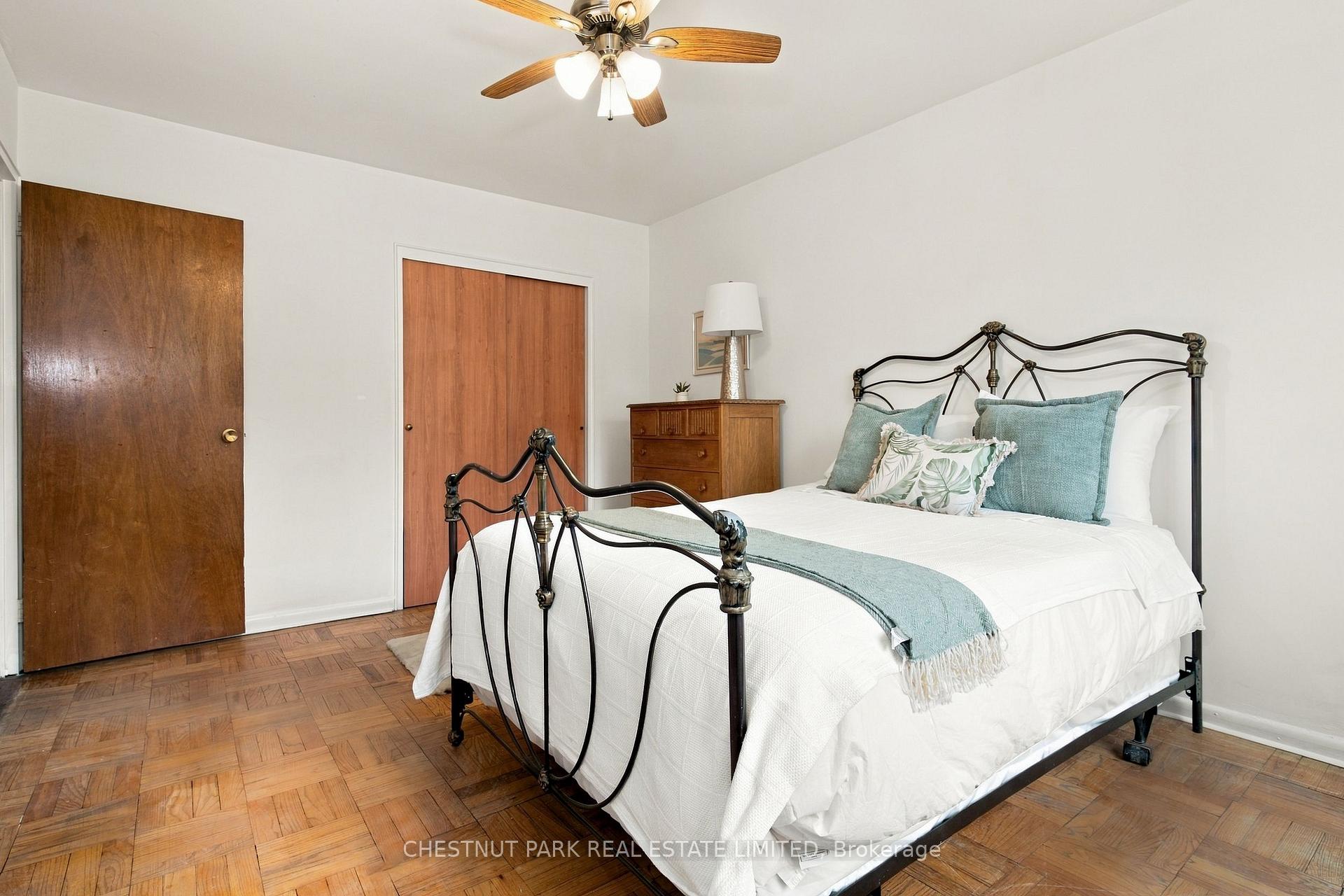 Photo 12 of 158 Crescent Road, Toronto, Rosedale-Moore Park — HOMEH